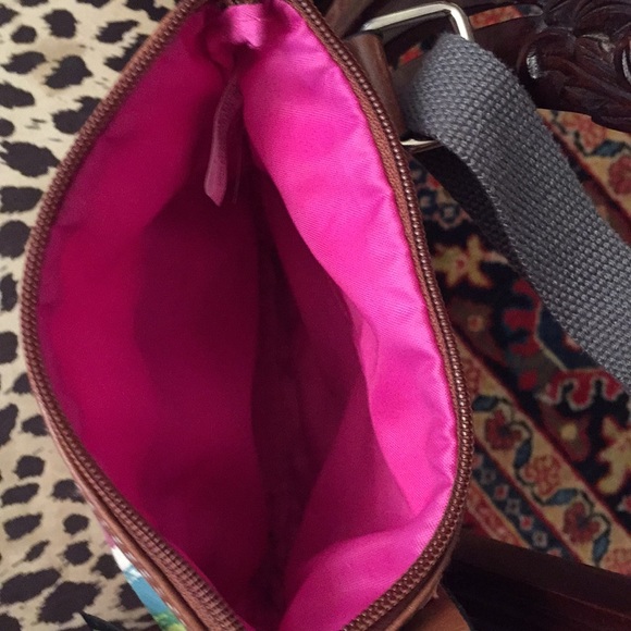 Crossbody bag - Picture 5 of 5